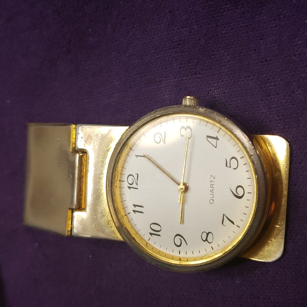Vintage quartz watch money clip